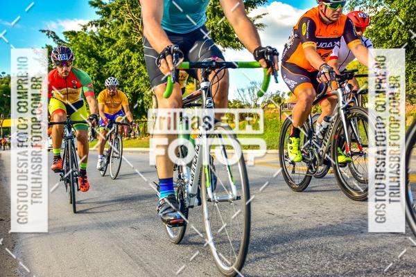 Buy your photos of the event11 Volta Ciclstica de Brusque on Fotop