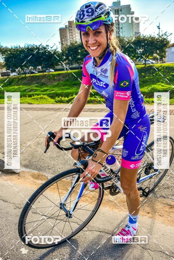 Buy your photos of the event11 Volta Ciclstica de Brusque on Fotop