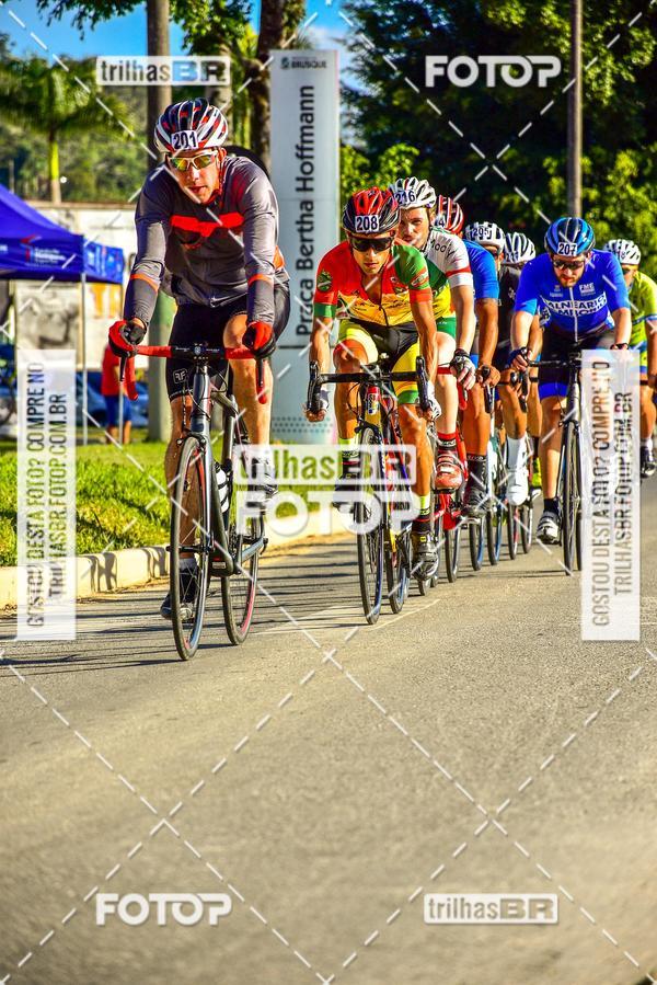 Buy your photos of the event11 Volta Ciclstica de Brusque on Fotop