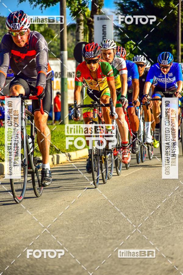 Buy your photos of the event11 Volta Ciclstica de Brusque on Fotop
