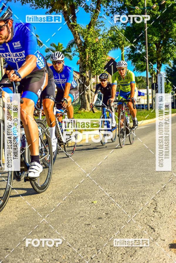Buy your photos of the event11 Volta Ciclstica de Brusque on Fotop