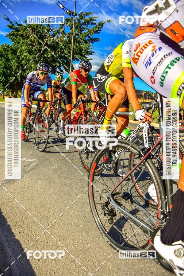 Buy your photos of the event11 Volta Ciclstica de Brusque on Fotop