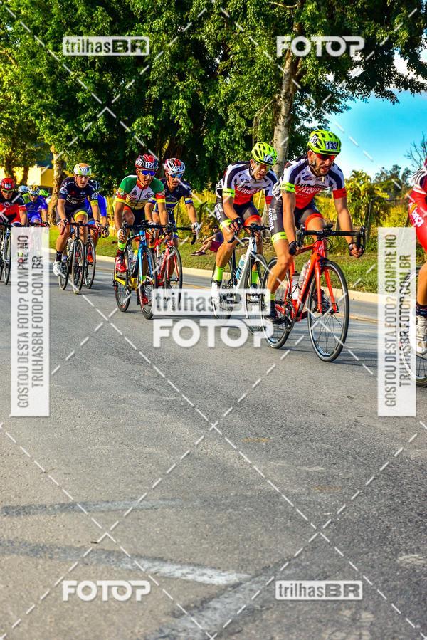 Buy your photos of the event11 Volta Ciclstica de Brusque on Fotop