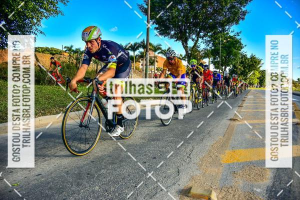 Buy your photos of the event11 Volta Ciclstica de Brusque on Fotop