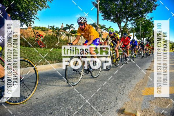 Buy your photos of the event11 Volta Ciclstica de Brusque on Fotop