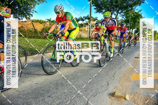 Buy your photos of the event11 Volta Ciclstica de Brusque on Fotop