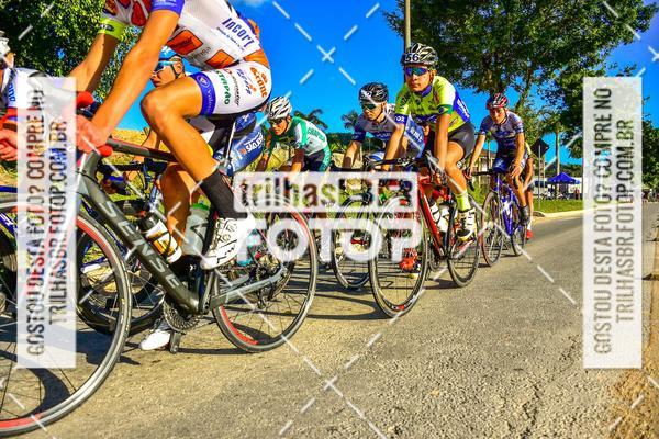 Buy your photos of the event11 Volta Ciclstica de Brusque on Fotop