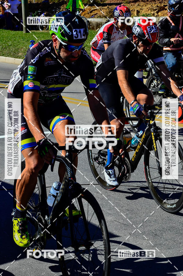 Buy your photos of the event11 Volta Ciclstica de Brusque on Fotop