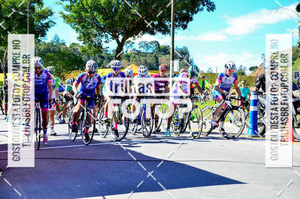 Buy your photos of the event11 Volta Ciclstica de Brusque on Fotop