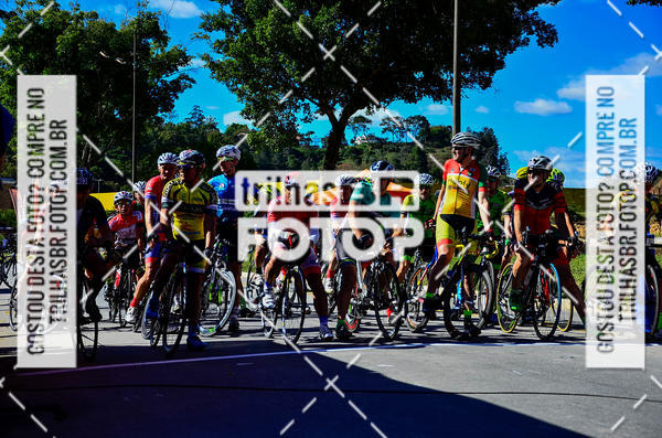 Buy your photos of the event11 Volta Ciclstica de Brusque on Fotop