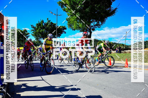Buy your photos of the event11 Volta Ciclstica de Brusque on Fotop