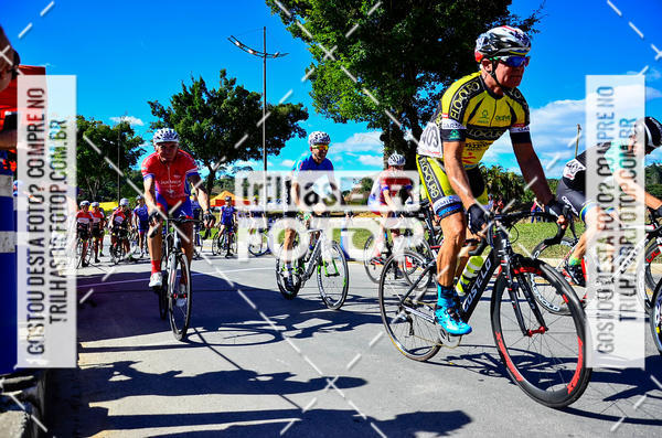 Buy your photos of the event11 Volta Ciclstica de Brusque on Fotop