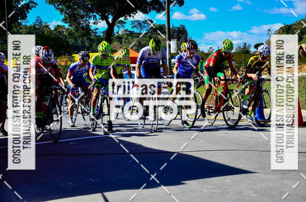 Buy your photos of the event11 Volta Ciclstica de Brusque on Fotop