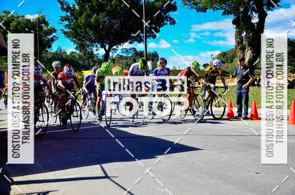 Buy your photos of the event11 Volta Ciclstica de Brusque on Fotop