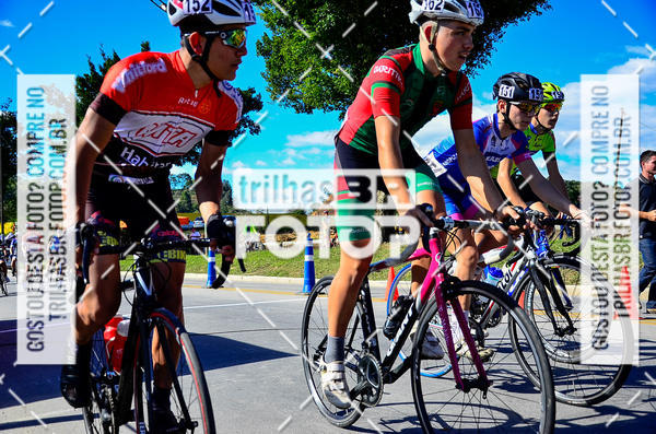 Buy your photos of the event11 Volta Ciclstica de Brusque on Fotop