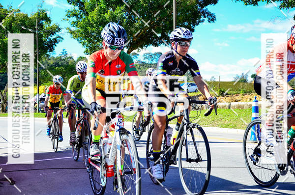 Buy your photos of the event11 Volta Ciclstica de Brusque on Fotop