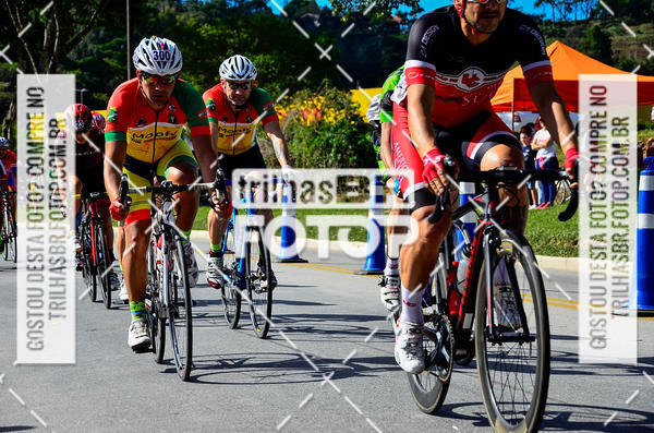 Buy your photos of the event11 Volta Ciclstica de Brusque on Fotop