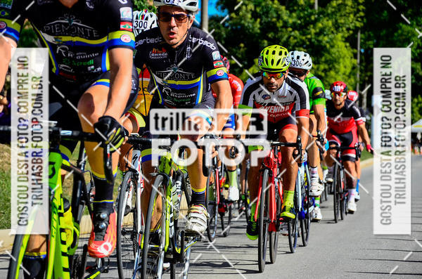 Buy your photos of the event11 Volta Ciclstica de Brusque on Fotop
