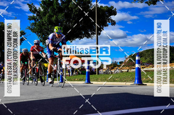Buy your photos of the event11 Volta Ciclstica de Brusque on Fotop