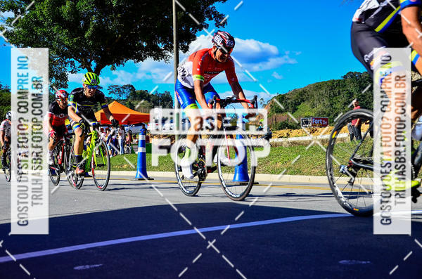 Buy your photos of the event11 Volta Ciclstica de Brusque on Fotop