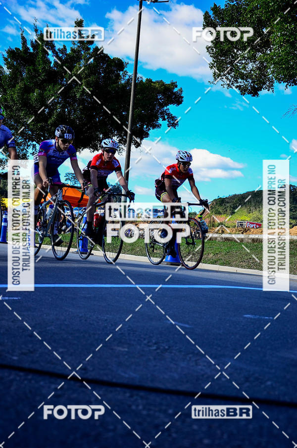 Buy your photos of the event11 Volta Ciclstica de Brusque on Fotop