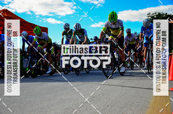 Buy your photos of the event11 Volta Ciclstica de Brusque on Fotop