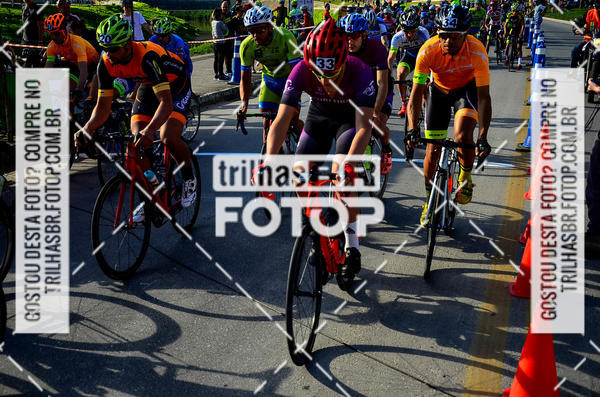 Buy your photos of the event11 Volta Ciclstica de Brusque on Fotop