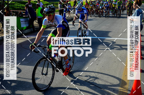 Buy your photos of the event11 Volta Ciclstica de Brusque on Fotop