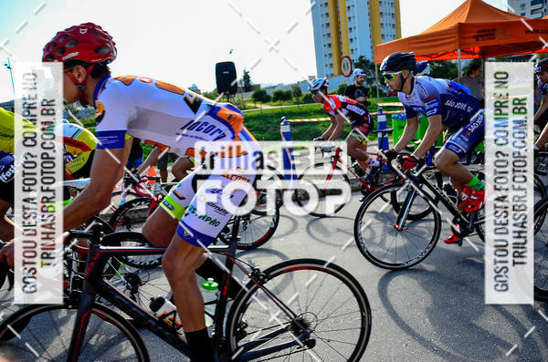 Buy your photos of the event11 Volta Ciclstica de Brusque on Fotop