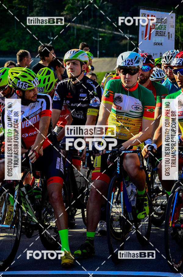 Buy your photos of the event11 Volta Ciclstica de Brusque on Fotop