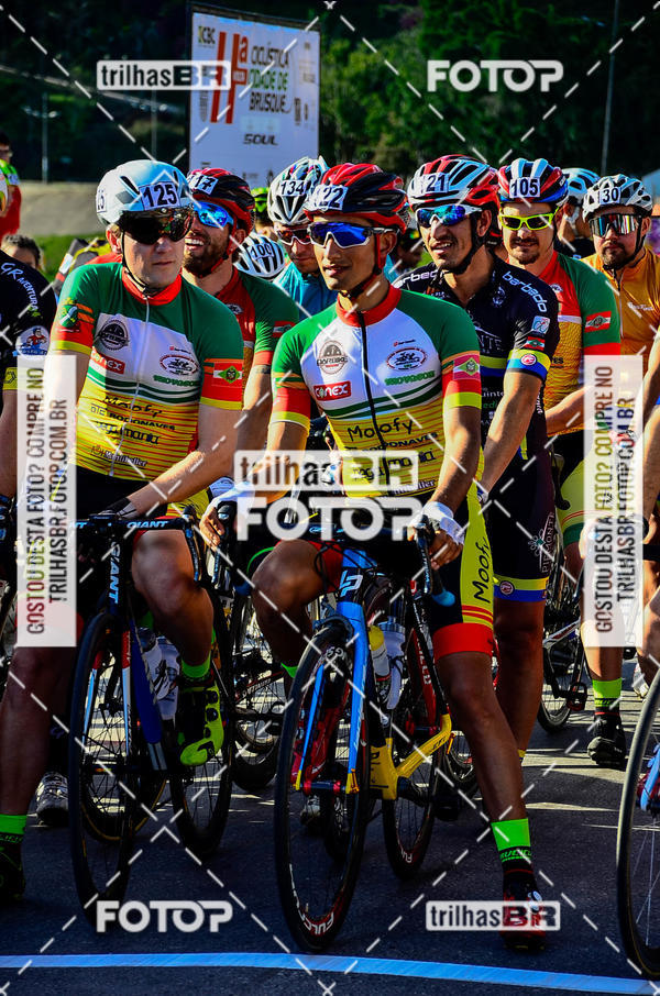 Buy your photos of the event11 Volta Ciclstica de Brusque on Fotop