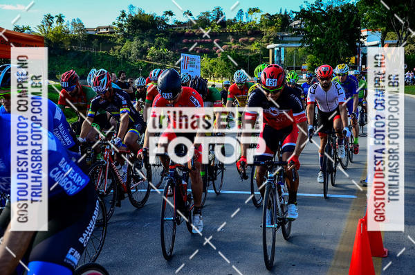 Buy your photos of the event11 Volta Ciclstica de Brusque on Fotop