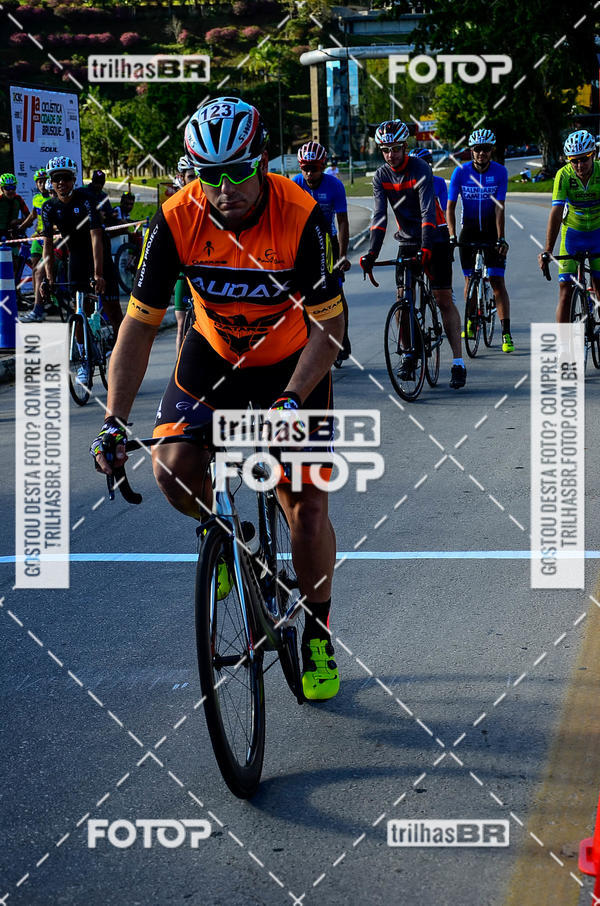 Buy your photos of the event11 Volta Ciclstica de Brusque on Fotop
