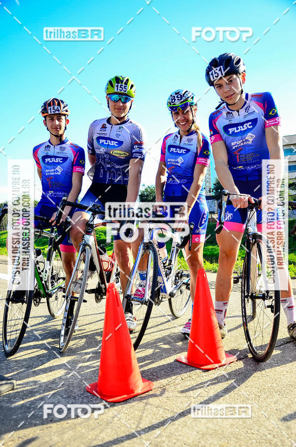 Buy your photos of the event11 Volta Ciclstica de Brusque on Fotop