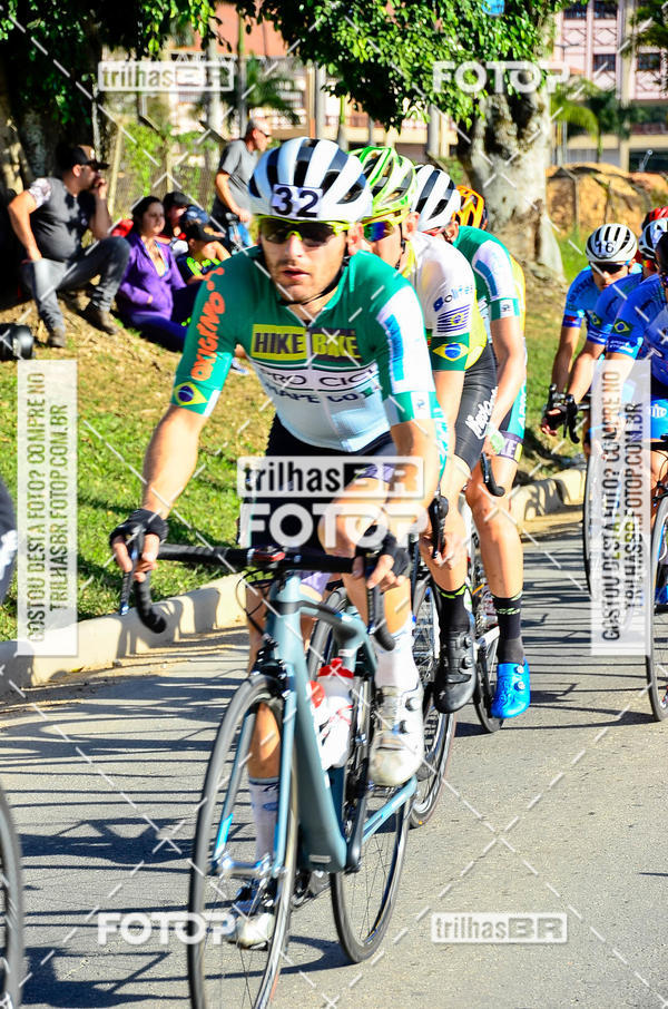 Buy your photos of the event11 Volta Ciclstica de Brusque on Fotop