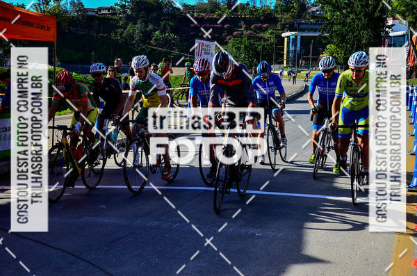 Buy your photos of the event11 Volta Ciclstica de Brusque on Fotop
