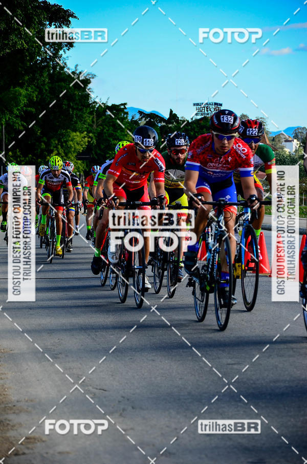Buy your photos of the event11 Volta Ciclstica de Brusque on Fotop