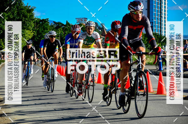 Buy your photos of the event11 Volta Ciclstica de Brusque on Fotop