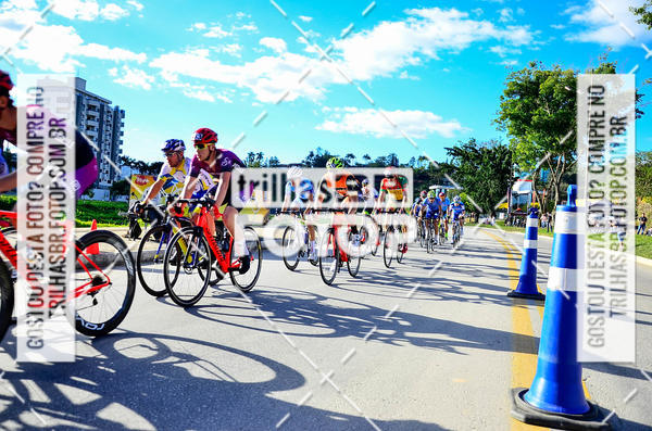 Buy your photos of the event11 Volta Ciclstica de Brusque on Fotop