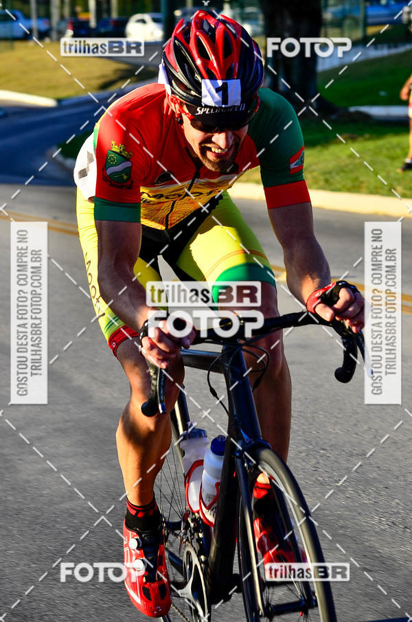 Buy your photos of the event11 Volta Ciclstica de Brusque on Fotop