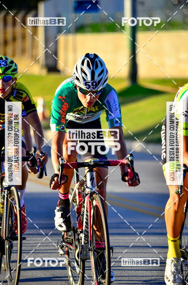Buy your photos of the event11 Volta Ciclstica de Brusque on Fotop