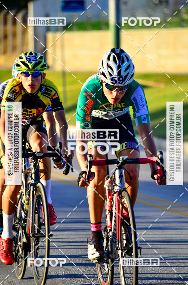 Buy your photos of the event11 Volta Ciclstica de Brusque on Fotop