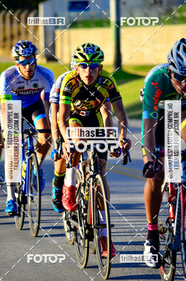 Buy your photos of the event11 Volta Ciclstica de Brusque on Fotop