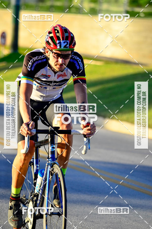 Buy your photos of the event11 Volta Ciclstica de Brusque on Fotop