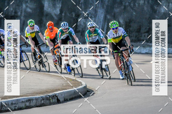 Buy your photos of the event11 Volta Ciclstica de Brusque on Fotop