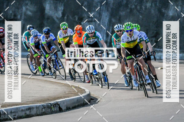 Buy your photos of the event11 Volta Ciclstica de Brusque on Fotop