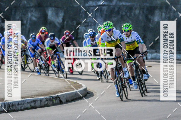 Buy your photos of the event11 Volta Ciclstica de Brusque on Fotop