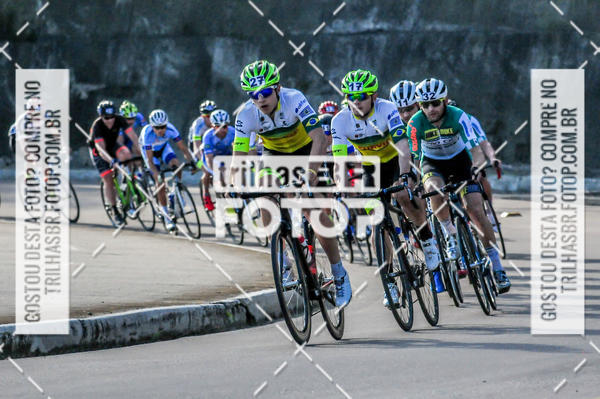 Buy your photos of the event11 Volta Ciclstica de Brusque on Fotop