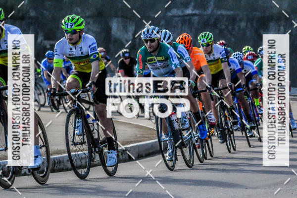 Buy your photos of the event11 Volta Ciclstica de Brusque on Fotop