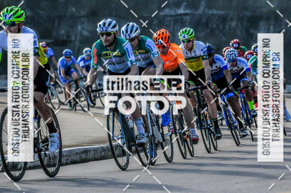 Buy your photos of the event11 Volta Ciclstica de Brusque on Fotop